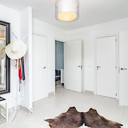 Cp - Modern Beachside Apartment In إِستيبونا المظهر الخارجي الصورة