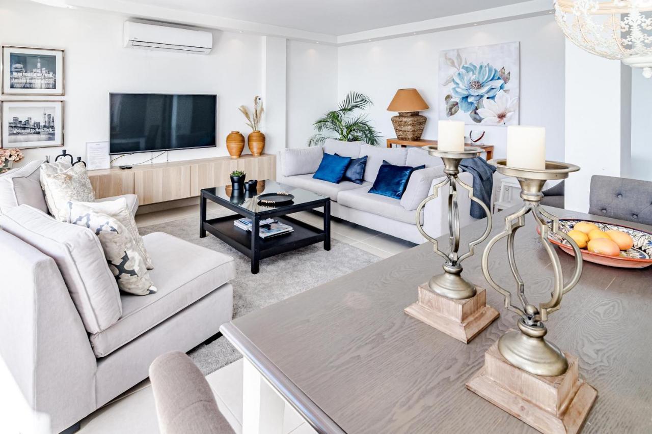 Cp - Modern Beachside Apartment In إِستيبونا المظهر الخارجي الصورة