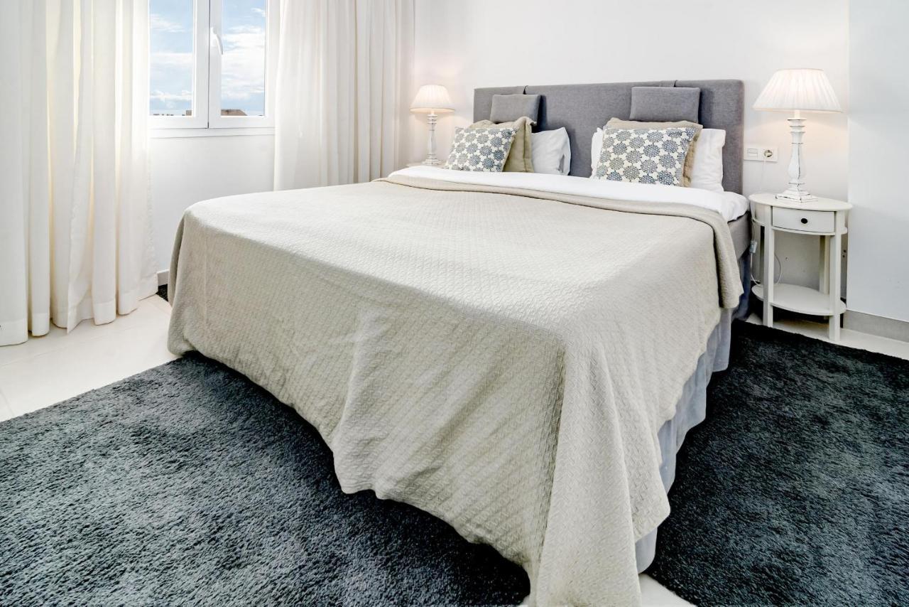 Cp - Modern Beachside Apartment In إِستيبونا المظهر الخارجي الصورة