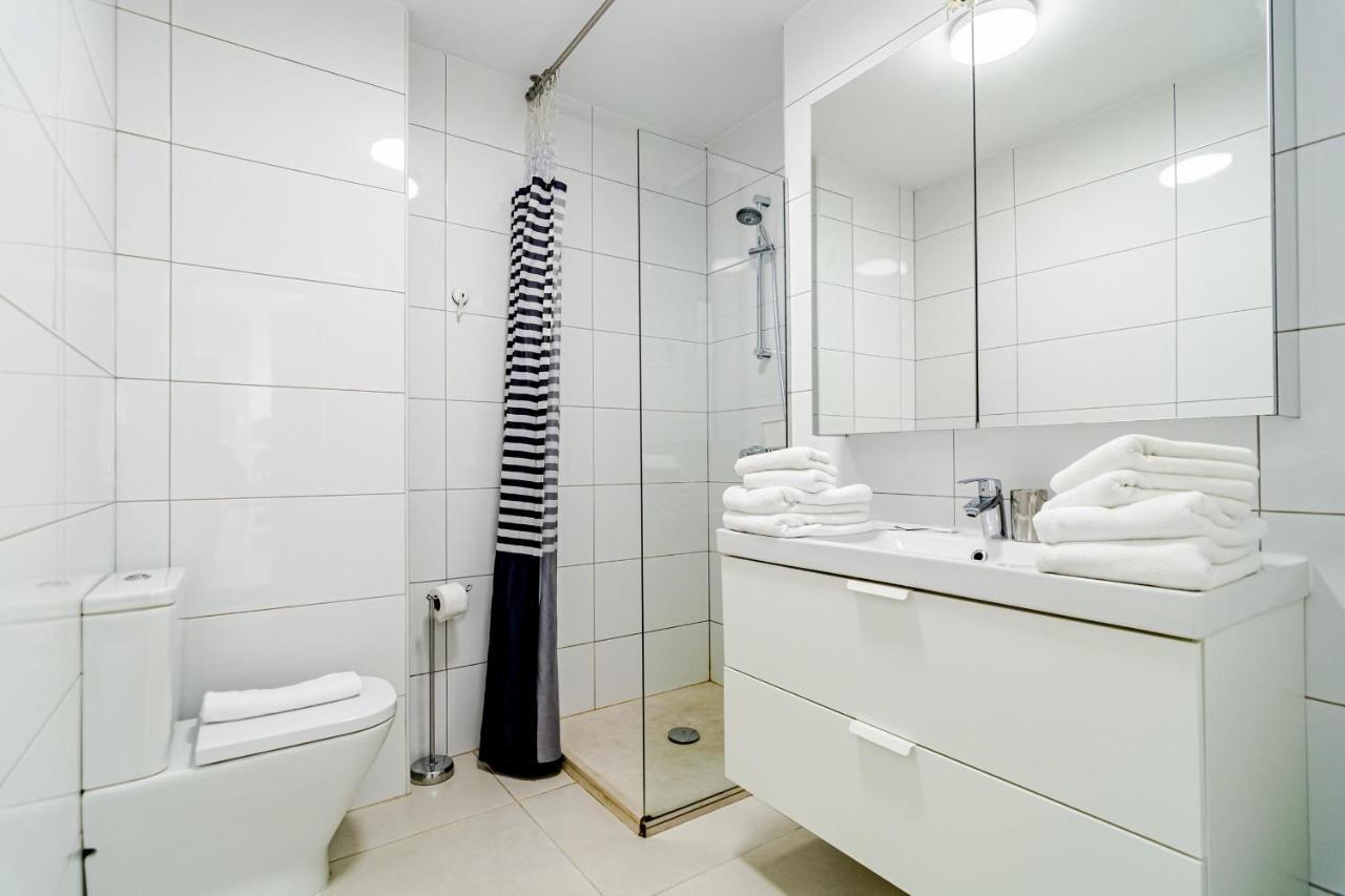 Cp - Modern Beachside Apartment In إِستيبونا المظهر الخارجي الصورة