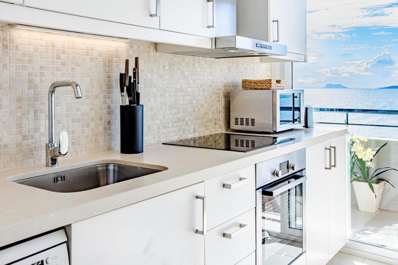 Cp - Modern Beachside Apartment In إِستيبونا المظهر الخارجي الصورة