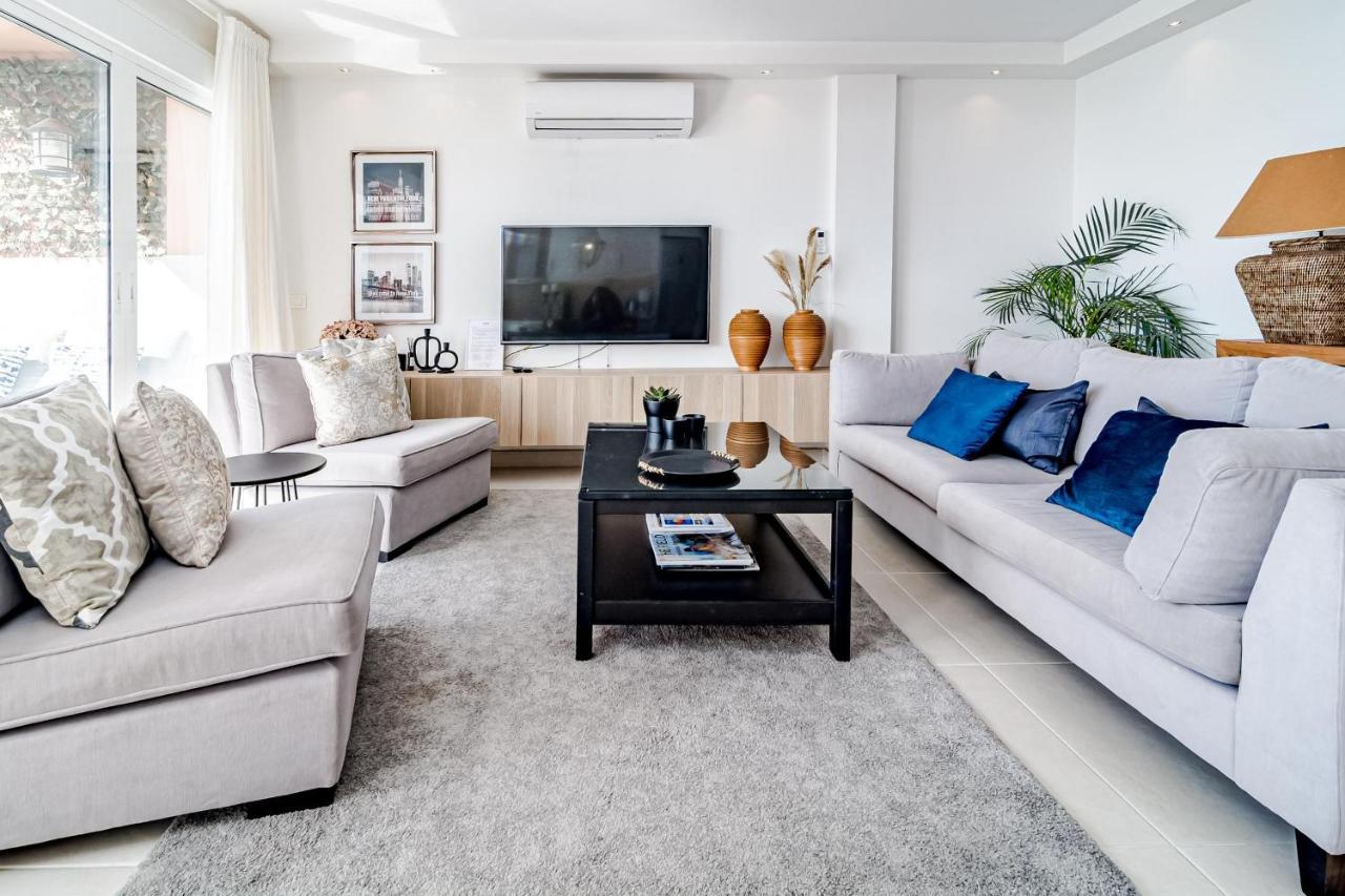 Cp - Modern Beachside Apartment In إِستيبونا المظهر الخارجي الصورة